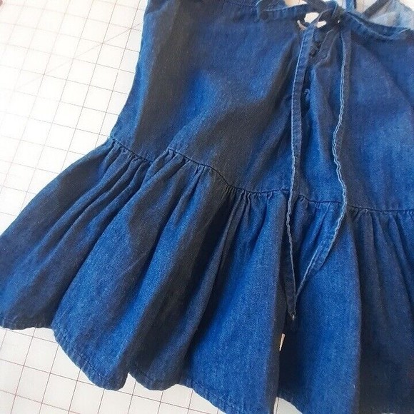 Derek Heart Womens Small Blue Chambray Spaghetti Strap Top Ruffle Peplum - Picture 4 of 12